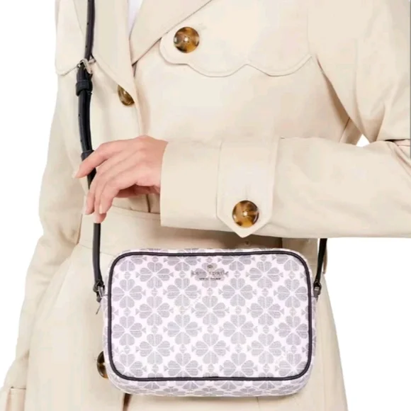 Kate Spade Flower Mini Camera Bag - Picture 4 of 17